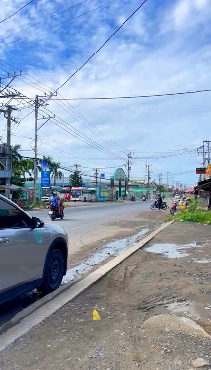 ĐẦU TƯ SINH LỜI - CHÍNH CHỦ CẦN BÁN KHO ĐẸP 900m2 TẠI CẦU TRÀM - Xã LONG TRẠCH, CẦN ĐƯỚC, LONG AN