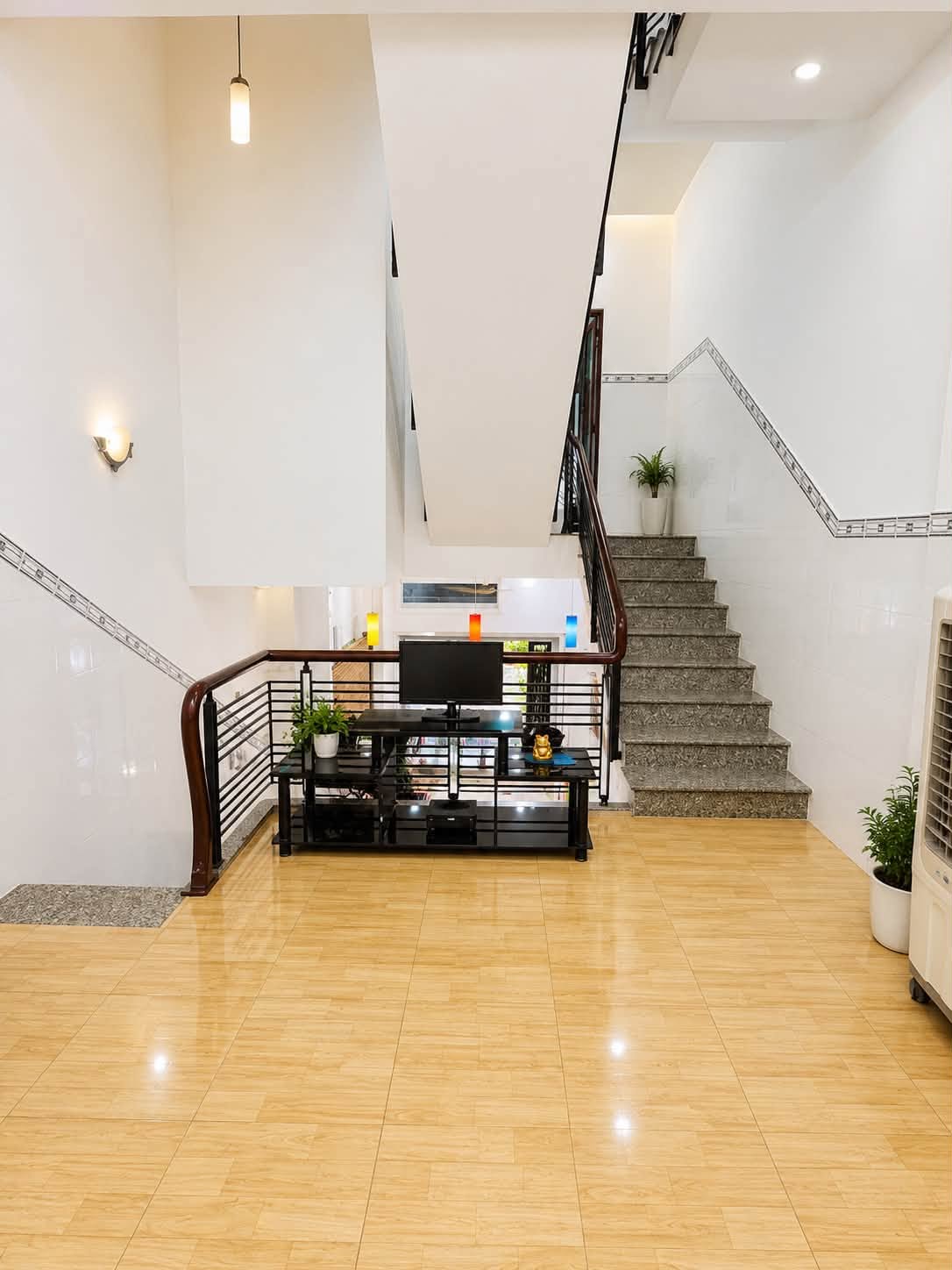 MẶT TIỀN KHU BÀN CỜ HỌ LÊ – 4 TẦNG – 76M² – NGANG HƠN 4M NỞ HẬU – CHỈ 10.X TỶ-3