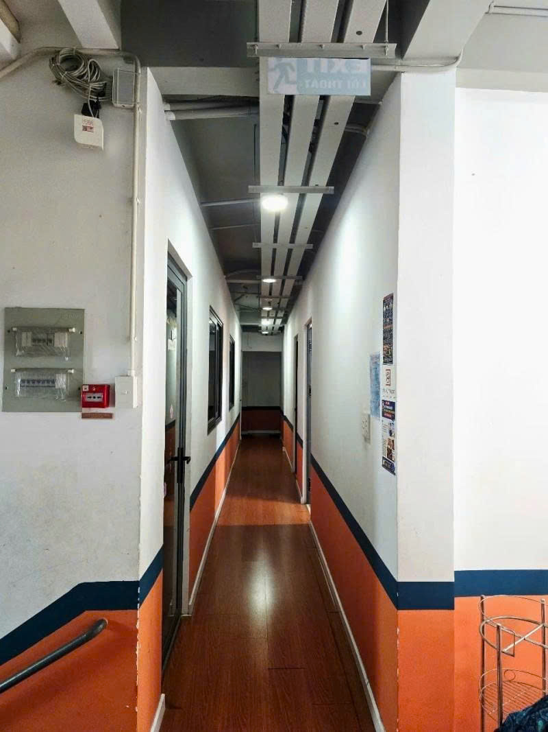 Bán Nhà Mặt tiền Núi Thành - giao Cộng Hòa, DT: 15x38m, 4 Tầng, 1 đời chủ, chỉ 89 Tỷ.-4