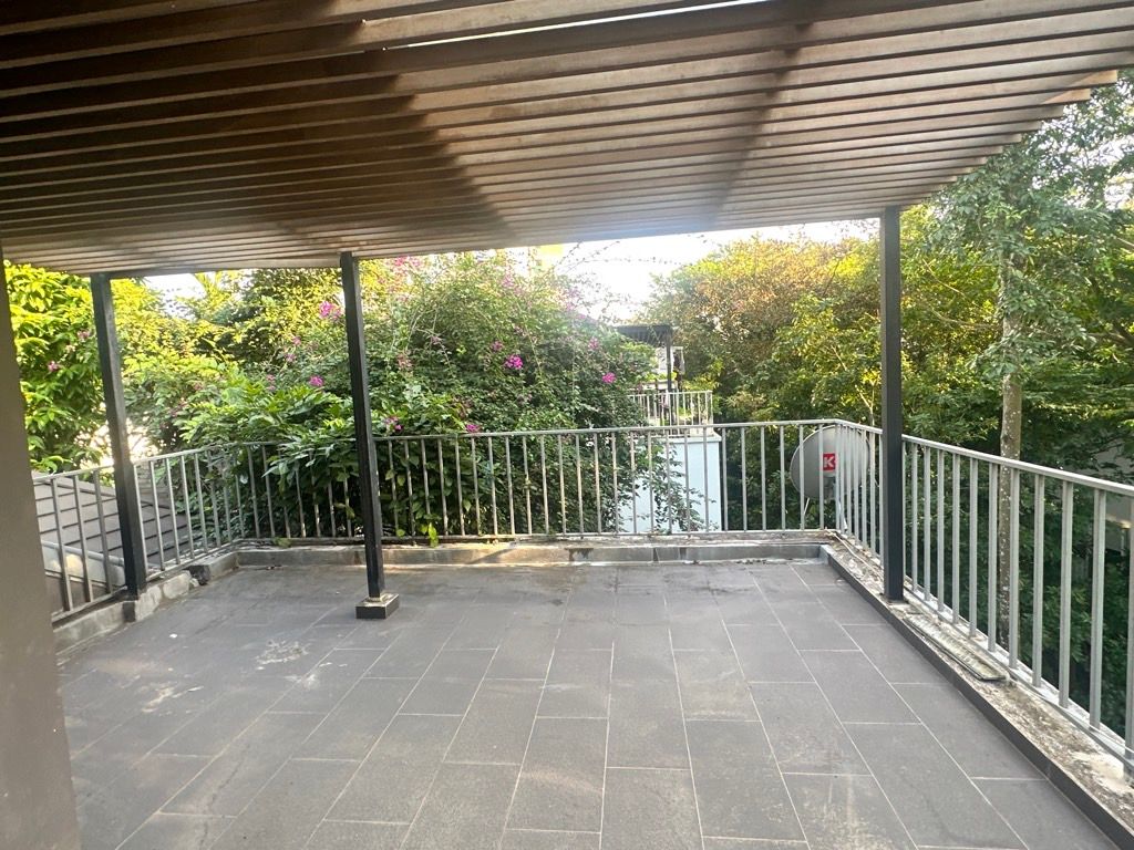 Chủ vào SG cần chuyển nhượng gấp Biệt Thự 185m2, 4 tầng, cây xanh bóng mát quanh năm chỉ 4x tỷ-4