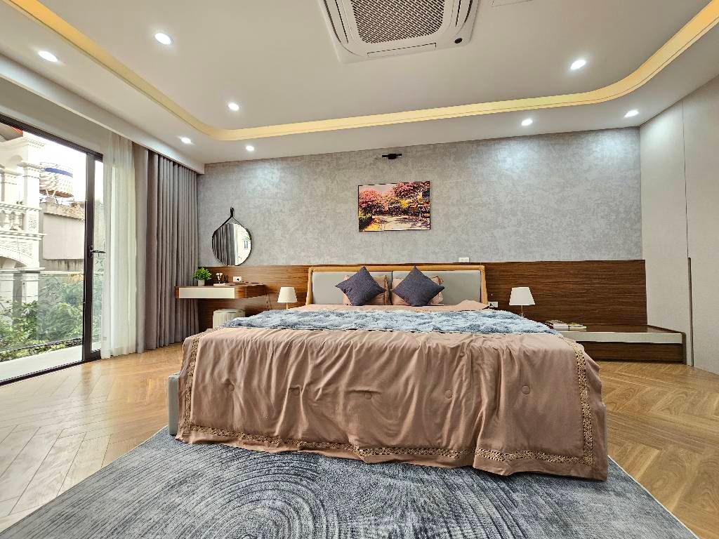 Tái định cư Ngọc Thuỵ - 40m2, 6 tầng thang máy, garage ô tô, vỉa hè ô tô tránh nhau chỉ 1x tỳ