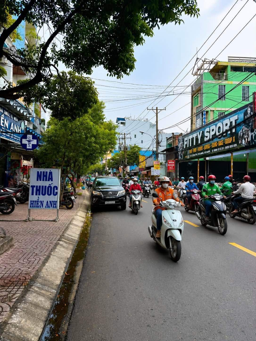BÁN NHÀ MẶT TIỀN TÂN SƠN NHÌ, TÂN PHÚ 84M², CÓ DÒNG TIỀN, GIÁ CHỈ 10.X TỶ-3