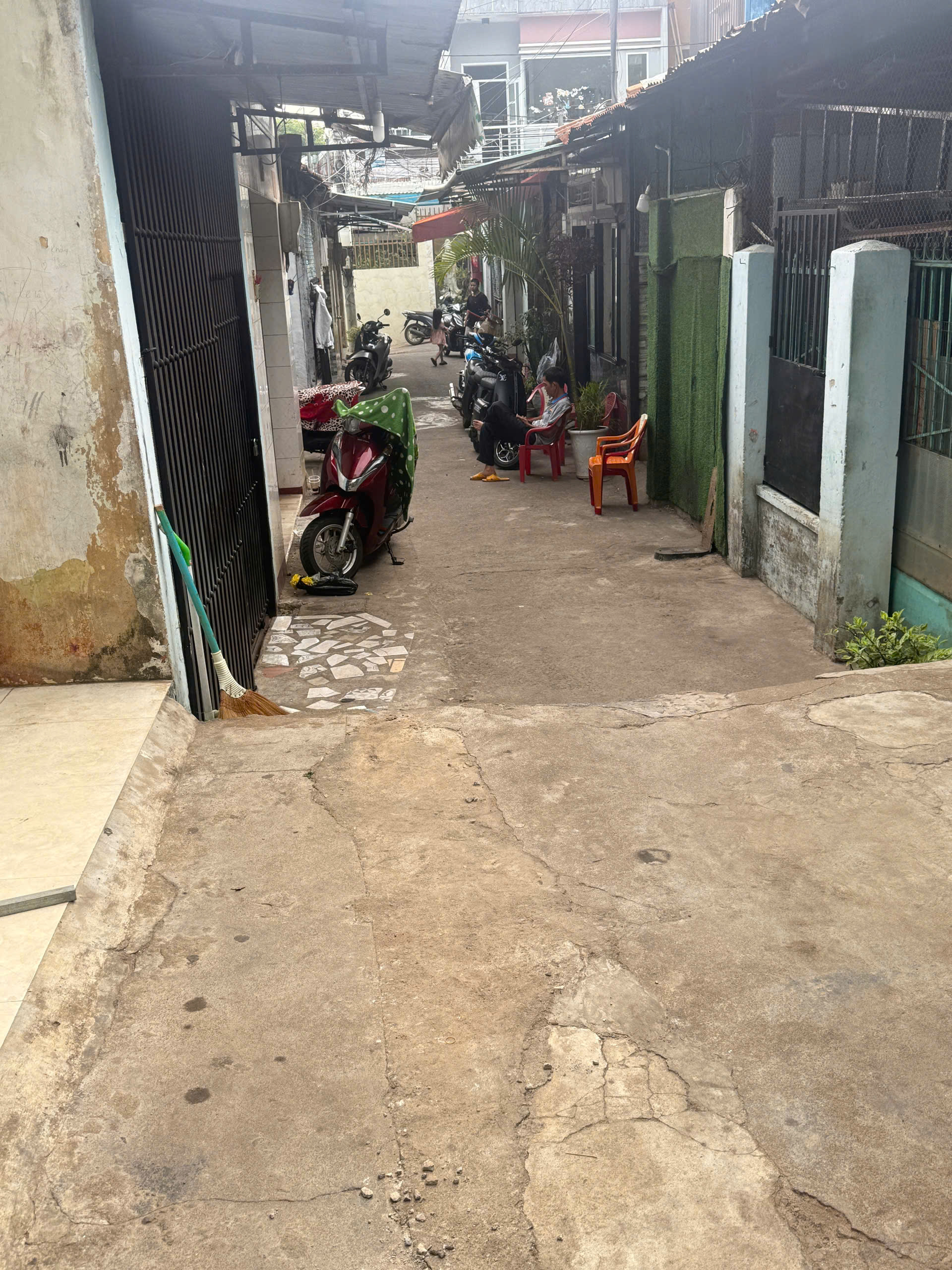 CHÍNH CHỦ CẦN TIỀN BÁN NHÀ TRUNG TÂM THÀNH PHỐ PLEIKU – GIÁ CHỈ 920 TRIỆU