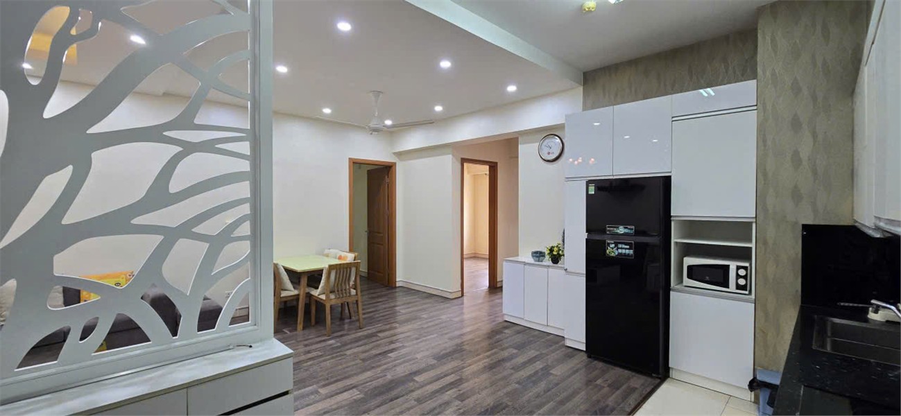 Bán gấp CH 3PN, 2VS, 109m2, tại C14 - Bộ Công An, Đại Mỗ, Hà Nội Chỉ 80 triệu / m2, view đẹp