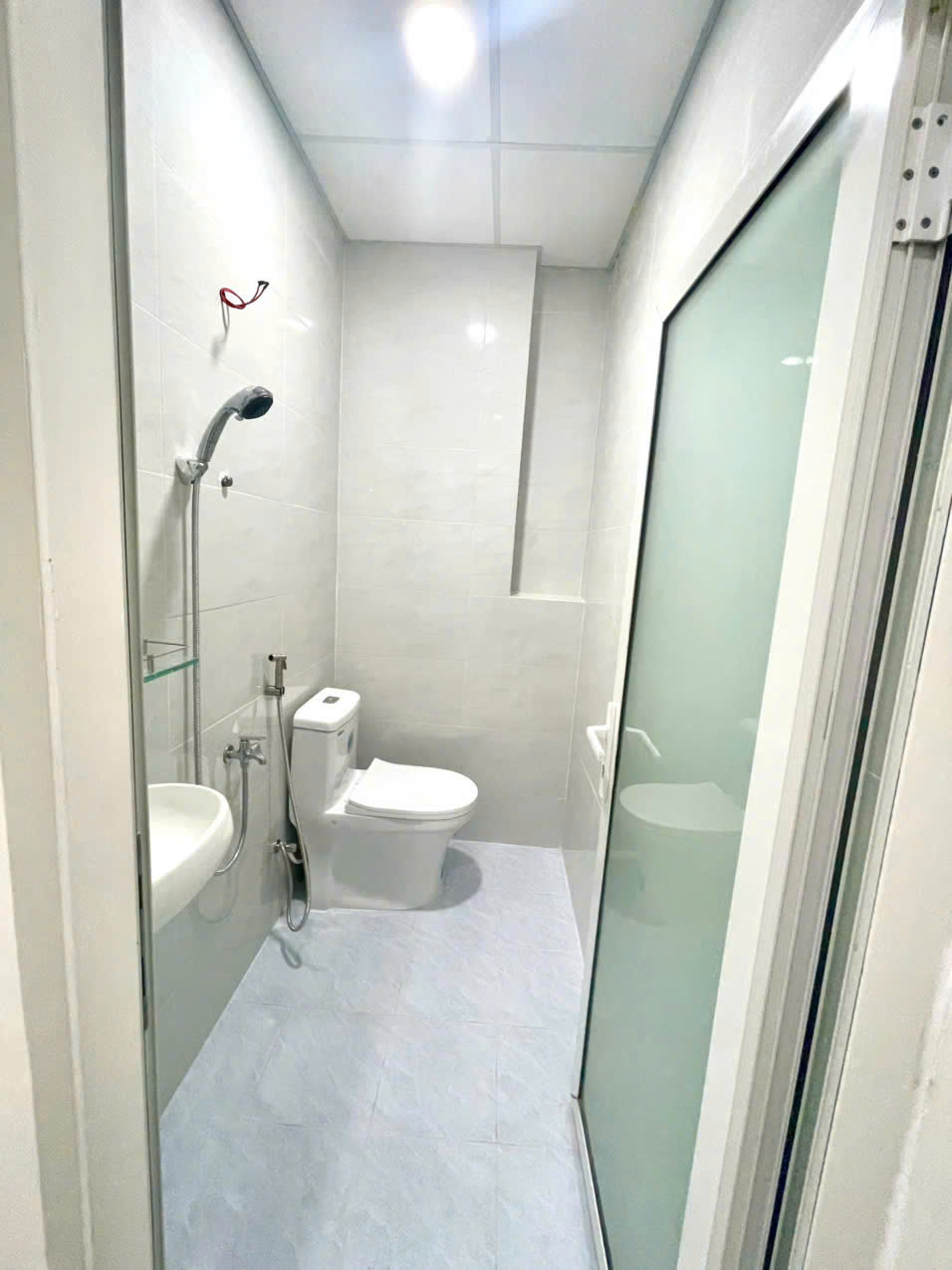 Nhà 2 tầng nở hậu hẻm 125 Nguyễn Thị Tần P.Chánh Hưng (P1Q8). Giá 4,68 tỷ bớt lộc-3