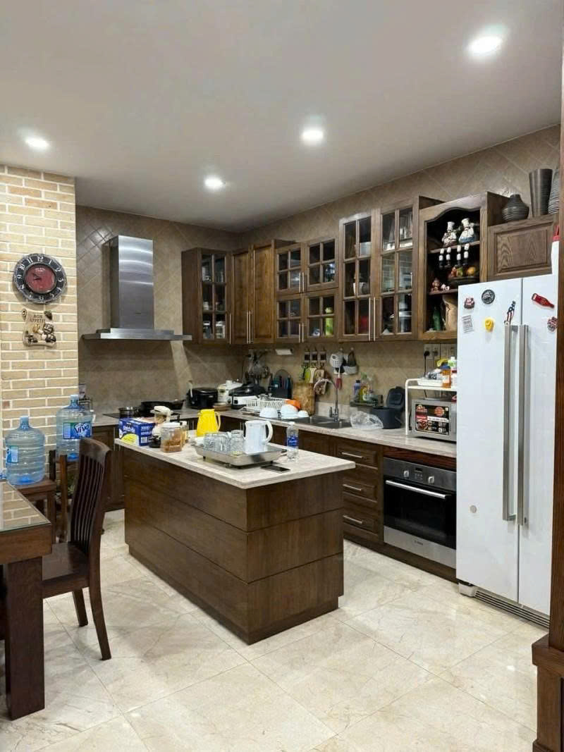 Bán nhà Hẻm 8m đường C1- ngay Cộng Hòa, thông Hoàng Hoa Thám, 6x15m, 5 Tầng, 20,5 Tỷ.-4