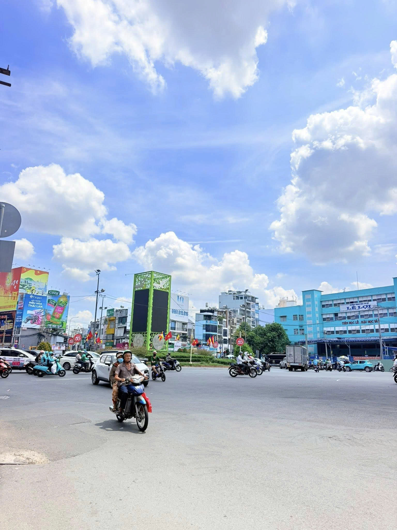 Bán nhà Mặt tiền Nguyễn Thượng Hiền - giao 3 Tháng 2, 7x27m, Cấp 4 - tiện xây, 55,5 Tỷ.