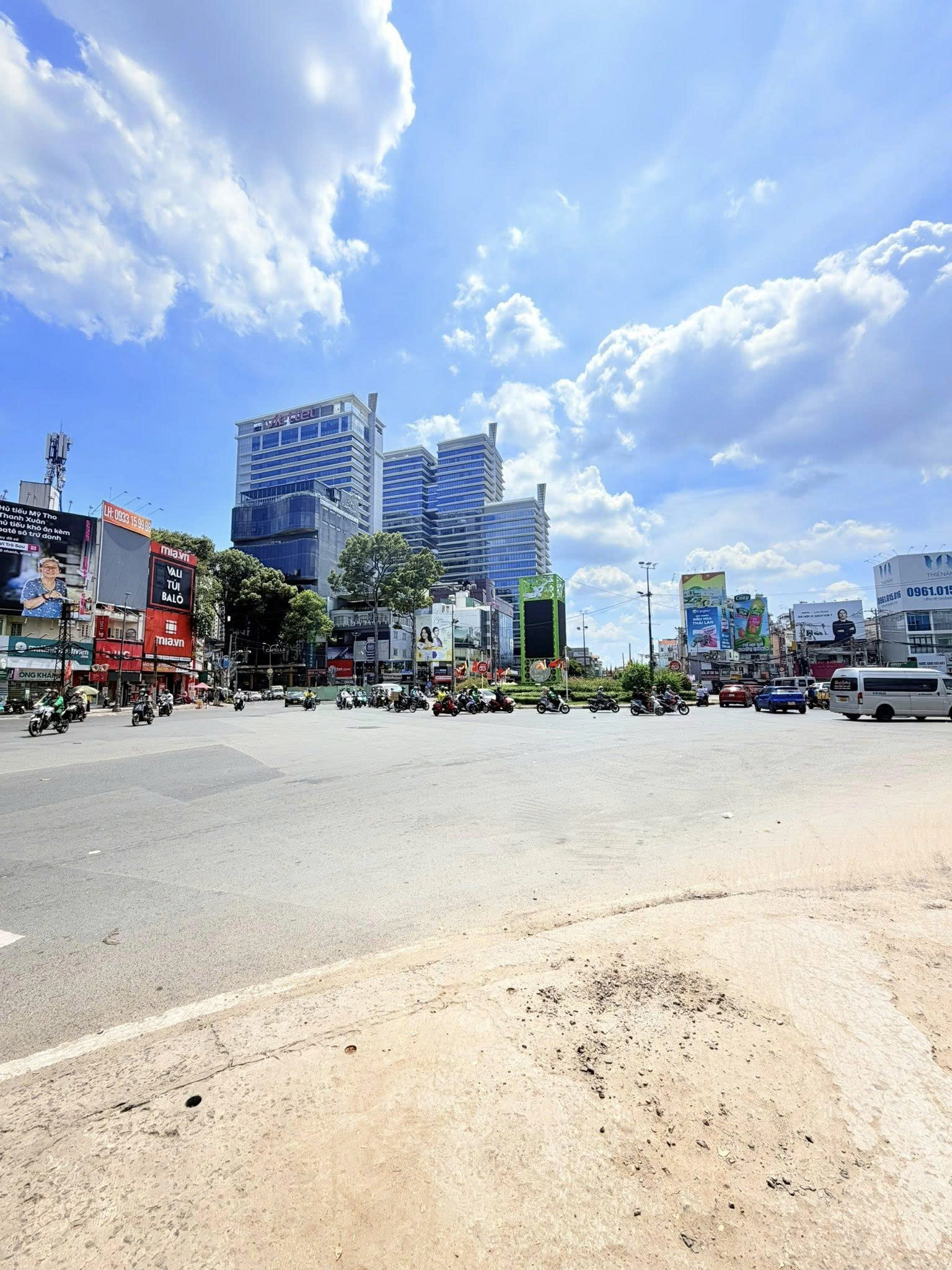 Bán nhà Mặt tiền Nguyễn Thượng Hiền - giao 3 Tháng 2, 7x27m, Cấp 4 - tiện xây, 55,5 Tỷ.-3