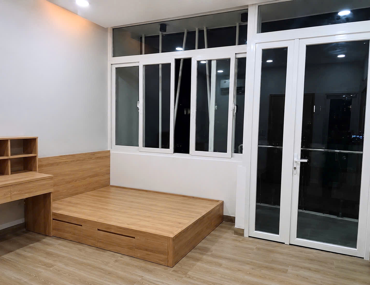 Nhà 2lầu/ST 5x13m hẻm Tạ Quang Bửu đối diện ParcMall Q8