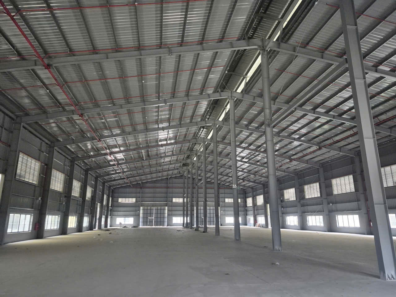 Cho thuê kho xưởng tại KCN Ninh Bình Diện tích 9000m2 cho thuê từ 3000m2 giá 65k/m2