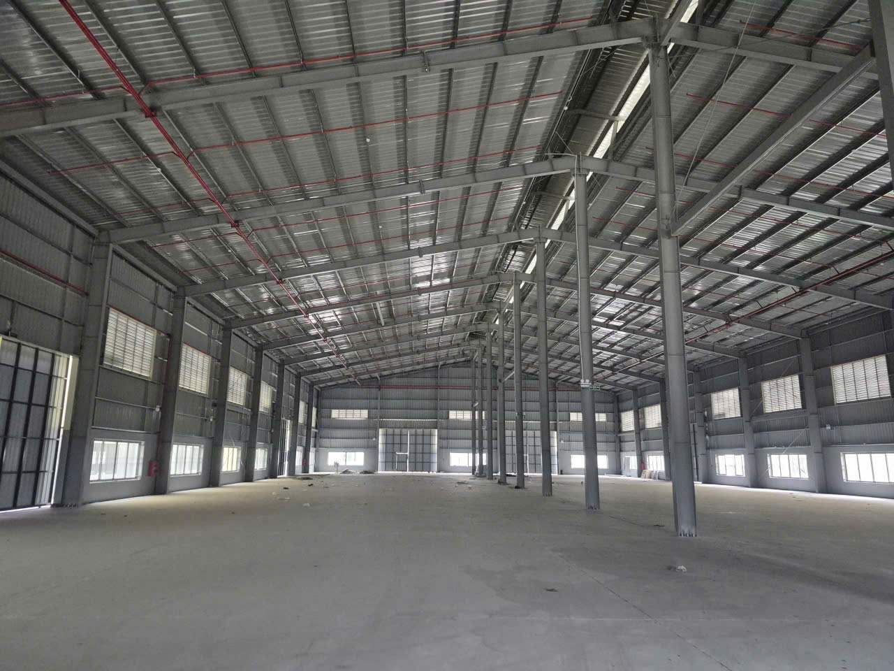 Cho thuê kho xưởng tại KCN Ninh Bình Diện tích 9000m2 cho thuê từ 3000m2 giá 65k/m2