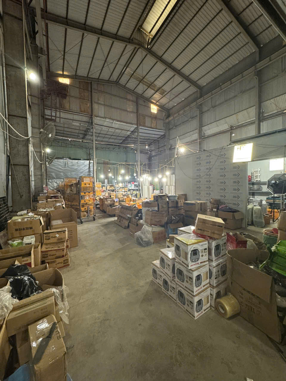 cho thuê kho ,xưởng , mặt bằng kinh doanh tại Biên Giang, Hà Đông. Diện tích 1500m2 giá 55k/m-3