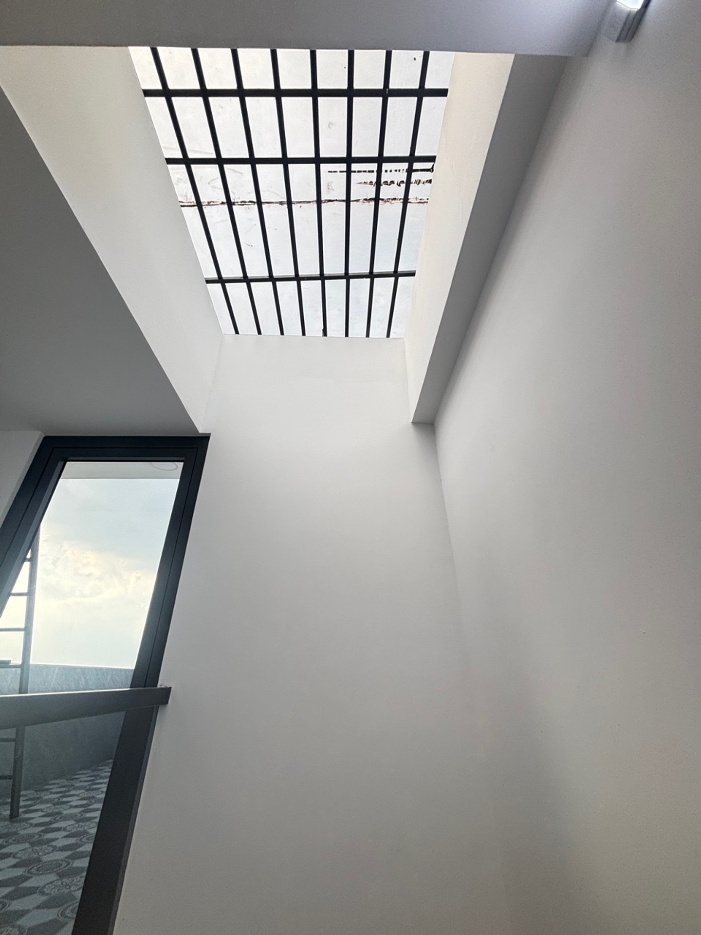 Bán nhà Bình Tân,5 tầng,4x15,(60m2), xe tải tránh nhau.Chỉ nhỉnh hơn 7 tỷ-4