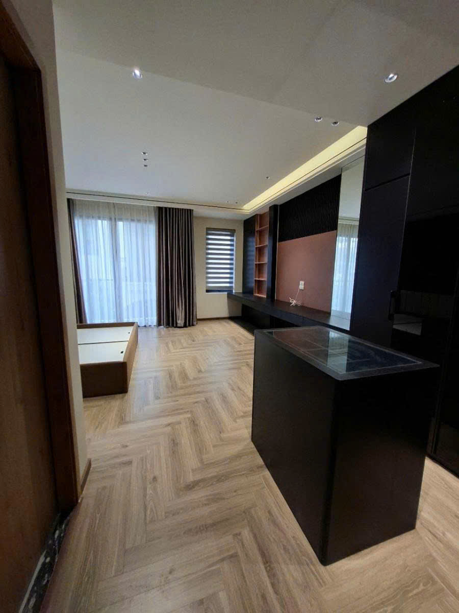 Bán nhà Nguyễn Văn Linh 50m 7 tầng MT5.3m kinh doanh gara ô tô nhỉnh 12 tỷ-3