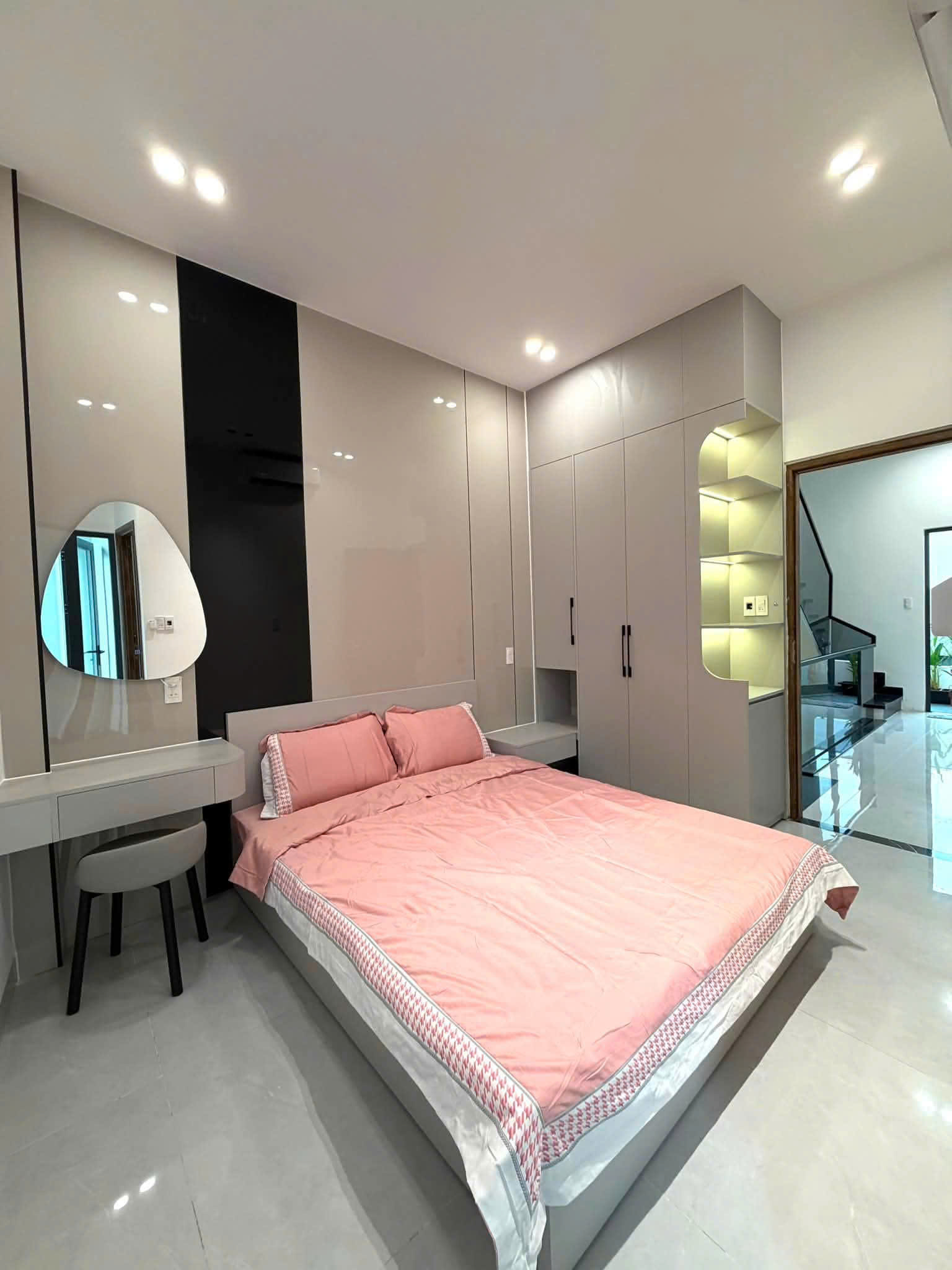 🔴💥Nhà 3 tầng 3 mê đúc sau lưng nhà mặt tiền Nguyễn Phước Nguyên-3