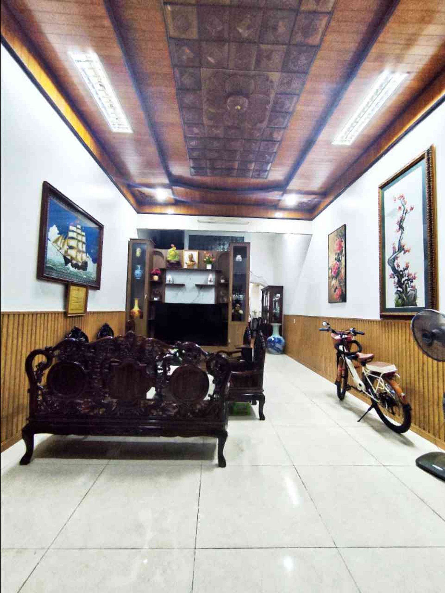 Bán nhà trung tâm Tô Hiệu - Ngõ rộng, nhà có thang máy