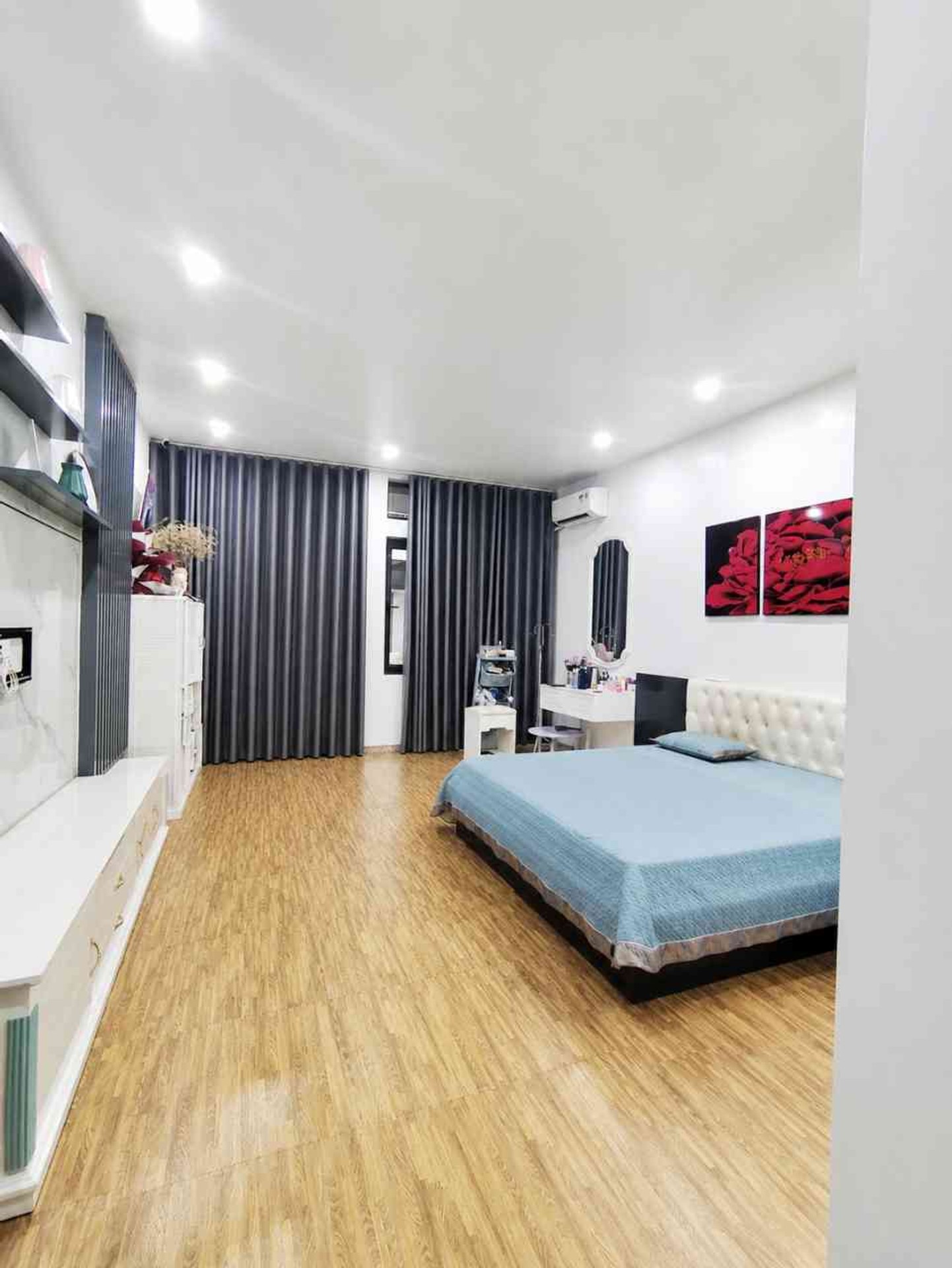 Bán nhà trung tâm Tô Hiệu - Ngõ rộng, nhà có thang máy