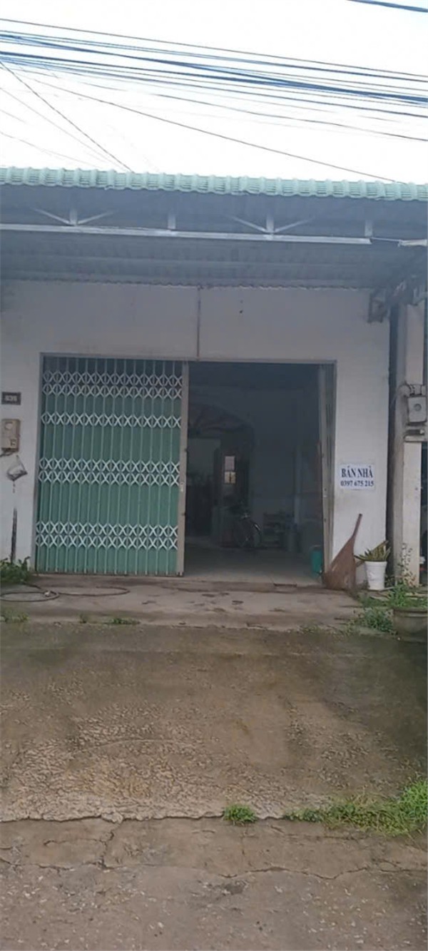 VỊ TRÍ ĐẸP - GIÁ TỐT - Chính Chủ Bán Gấp Nhà Mặt Tiền Quốc Lộ 1A, Xuân Lộc, Xuân Hưng, Đồng Nai