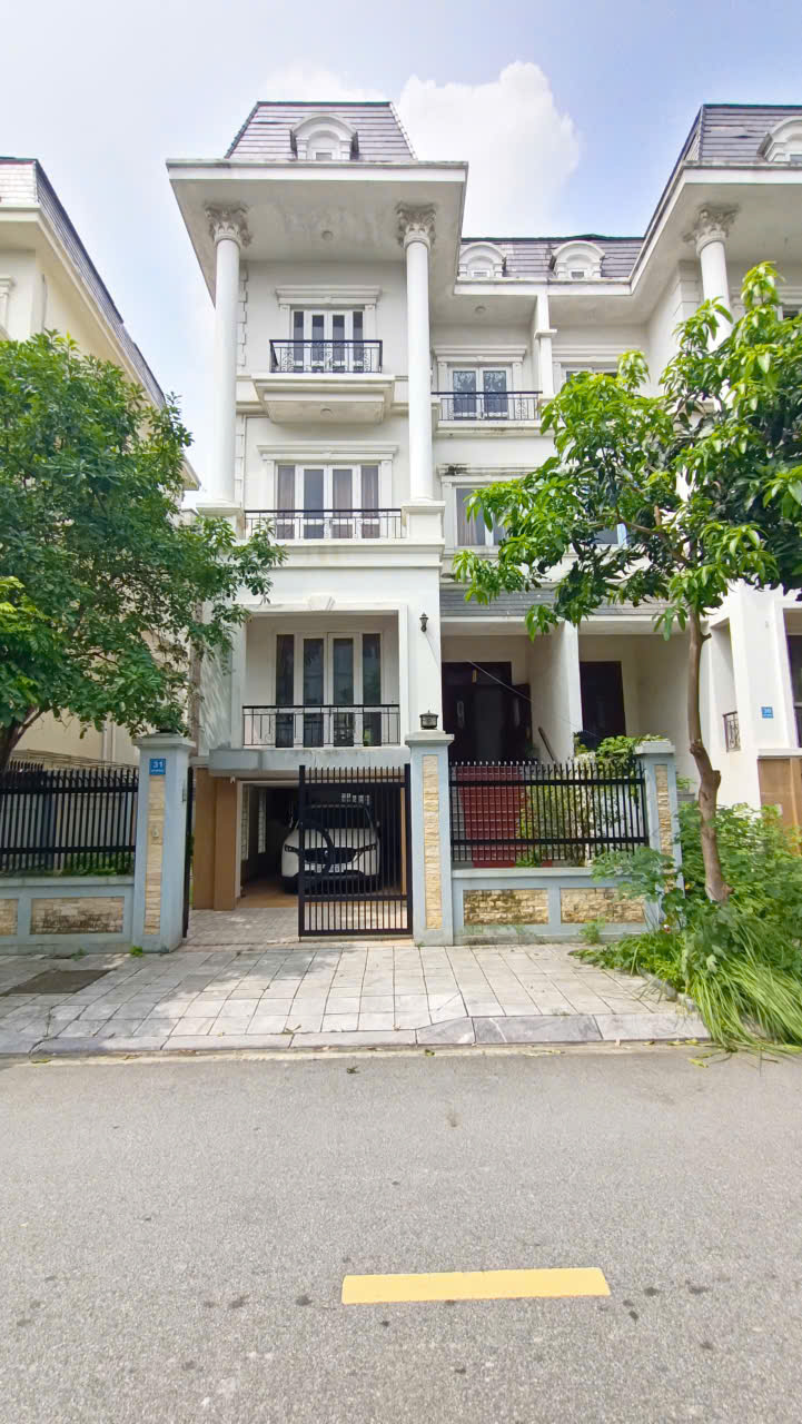 CHO THUÊ CĂN HỘ TẦNG 4 (2PN, 100M2) TẠI KĐT MỚI LIDECO THỊ TRẤN TRẠM TRÔI. 6.8TR/TH. LH:0971928881-4