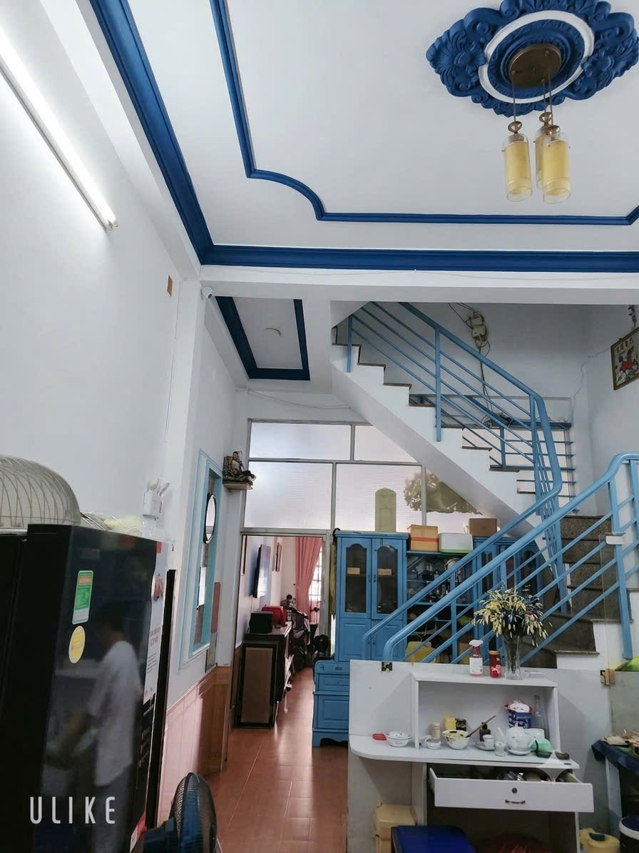 Nhà Ngay Kênh  Tân  Hóa - Tân  Phú - 80m  - 4 Tầng - Dòng Tiền  300tr/Năm - Nhỉnh 10 Tỷ Thương Lượng chính chủ