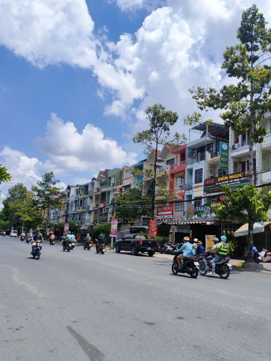 Mặt tiền Kinh doanh Tạ Quang Bửu, 64m2, nhỉnh 15 tỷ