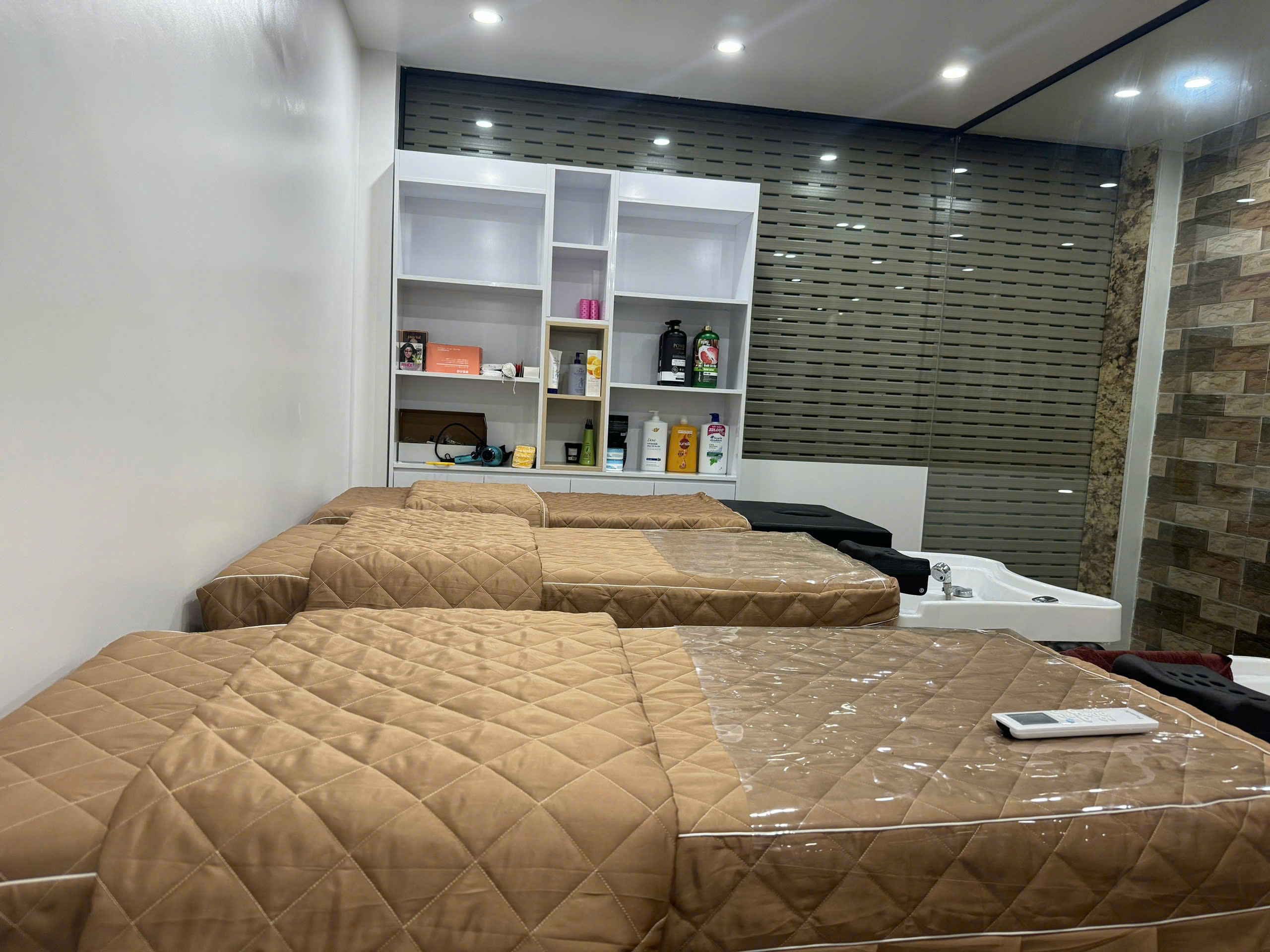 SANG NHƯỢNG SPA ĐANG HOẠT ĐỘNG TẠI TÂY TỰU, BẮC TỪ LIÊM, HÀ NỘI