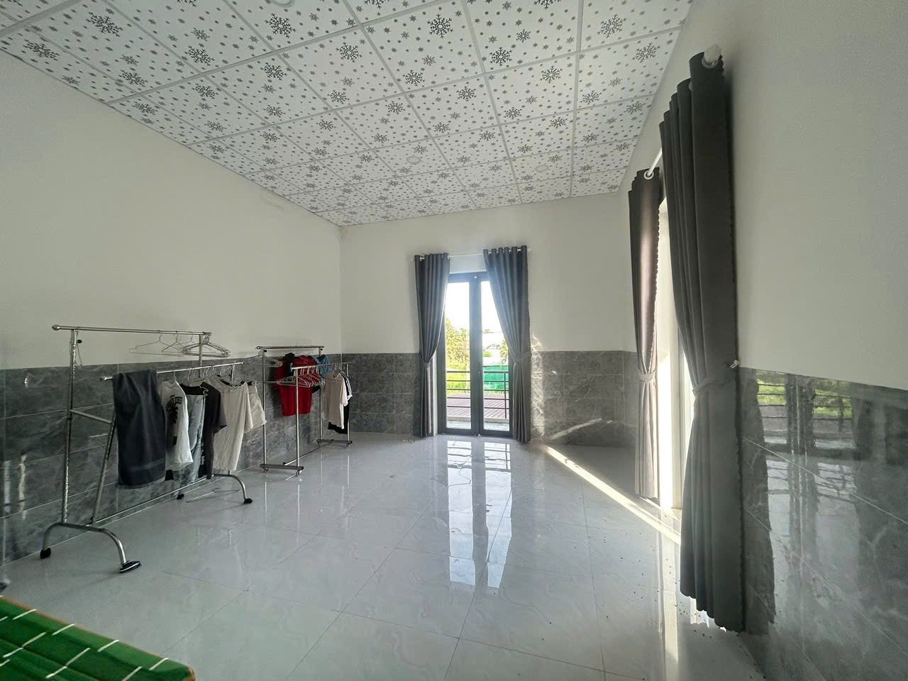 CHÍNH CHỦ CẦN BÁN NHÀ 2 MẶT TIỀN KHU CHỢ ĐÊM Thị trấn Định Quán, Đồng Nai-3