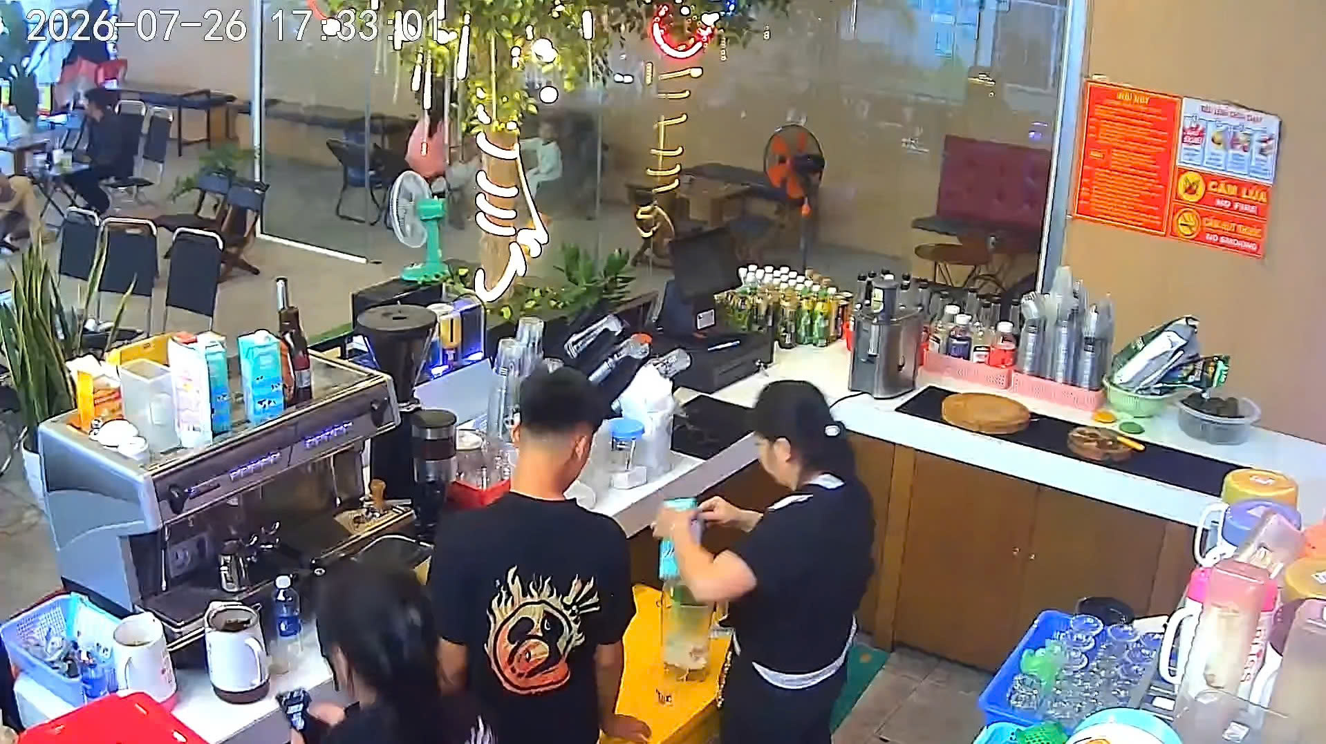 Do bận công việc ở quê ở ngoài bắc nên mình cần sang nhượng  QUÁN CAFE – VỊ TRÍ ĐẸP 2 MẶT TIỀN DÂN CƯ ĐÔNG ĐÚC P PHÚ LỢI BÌNH DƯƠNG-1