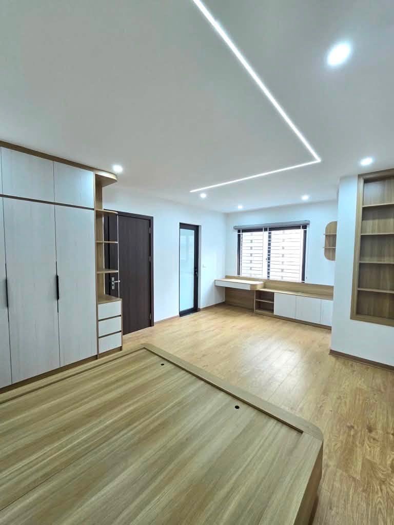 CHỦ NGỘP BANK, BÁN NHANH CĂN CCMN PHỐ PHÚ ĐÔ, 52M2 7T 12 PHÒNG KHÉP KÍN, DONH THU >700TR/NĂM, NHỈNH 14 TỶ MỚI TINH – CỰC ĐẸP