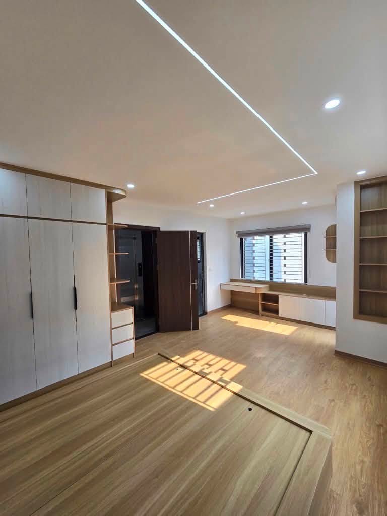 CHỦ NGỘP BANK, BÁN NHANH CĂN CCMN PHỐ PHÚ ĐÔ, 52M2 7T 12 PHÒNG KHÉP KÍN, DONH THU >700TR/NĂM, NHỈNH 14 TỶ MỚI TINH – CỰC ĐẸP