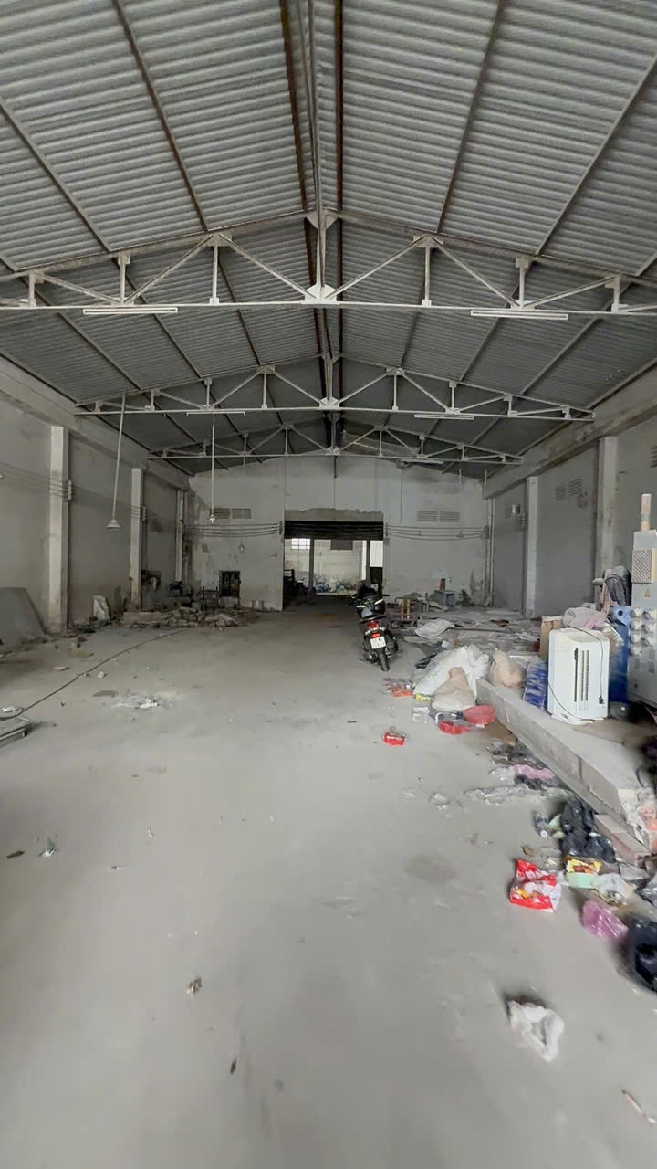 Bán Kho Xưởng, Hẻm 12m Hương Lộ 2 - gần Mã Lò, 12x62m, có thổ cư, Sổ A4, chỉ 39 Tỷ.