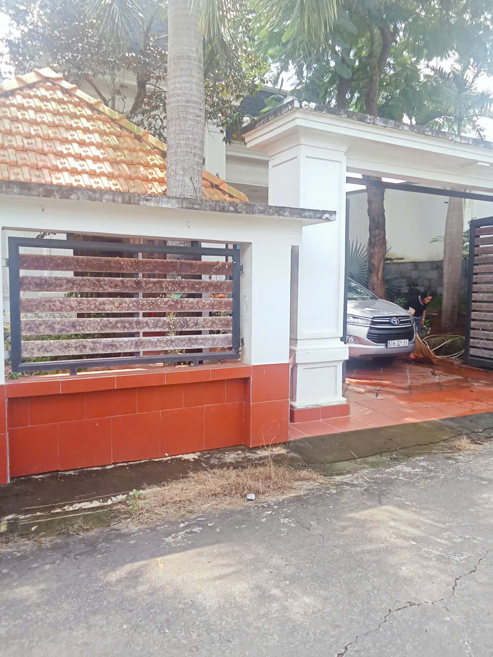 GIẢM NGAY 300 TRIỆU - CHÍNH CHỦ BÁN NHÀ BIỆT THỰ 250M² GẦN QUỐC LỘ 1, KHU DÂN CƯ ĐÔNG ĐÚC - GIÁ CHỈ 4,25 TỶ