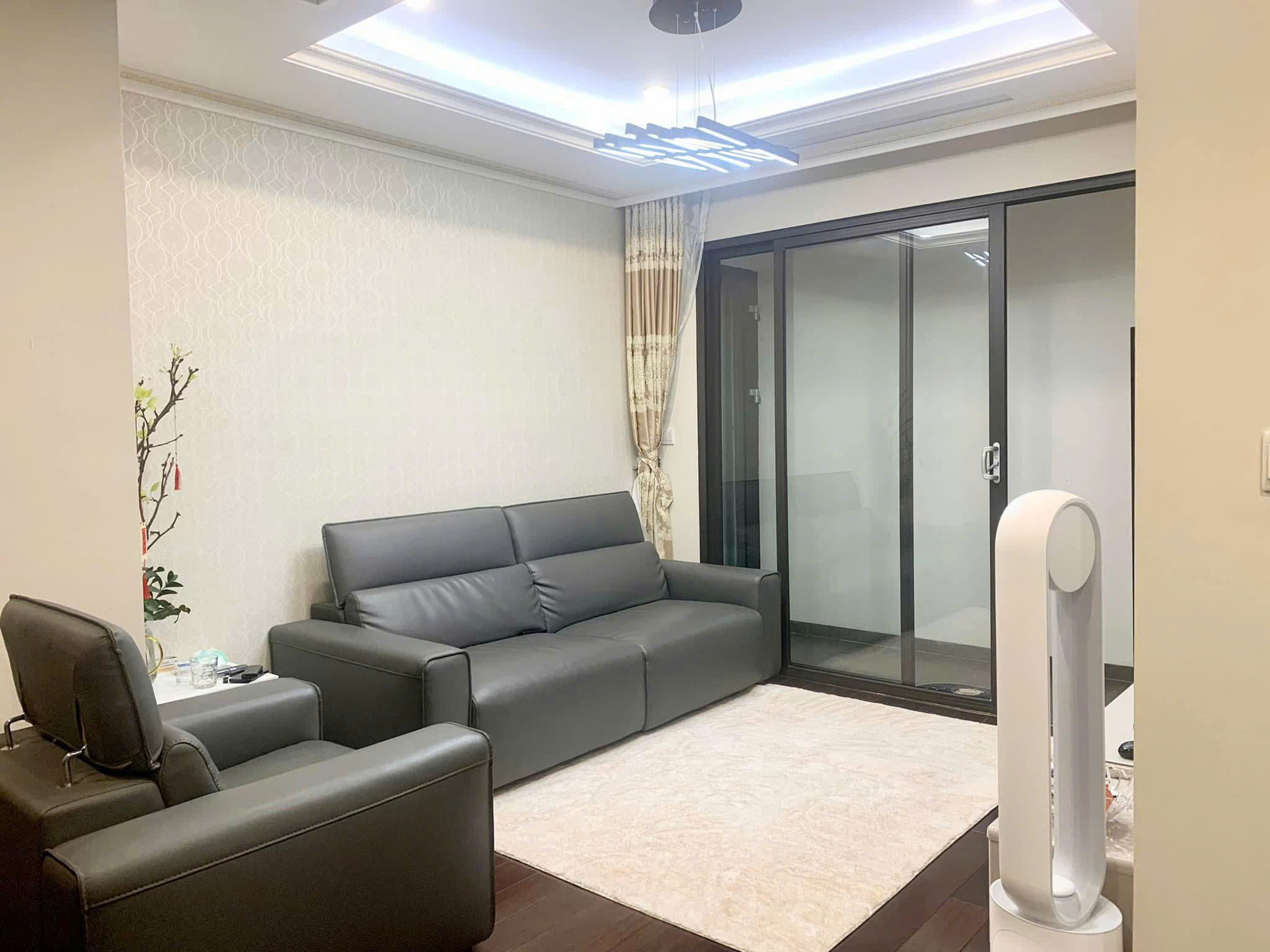 Cho thuê căn hộ chung cư HC Golden, 319 Hồng Tiến, Long Biên