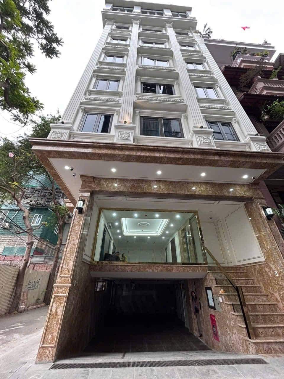 Cho thuê nhà, 155m2- 8T, Nguyễn Trường Tộ, Hàng Than, Trấn Vũ -62 tr