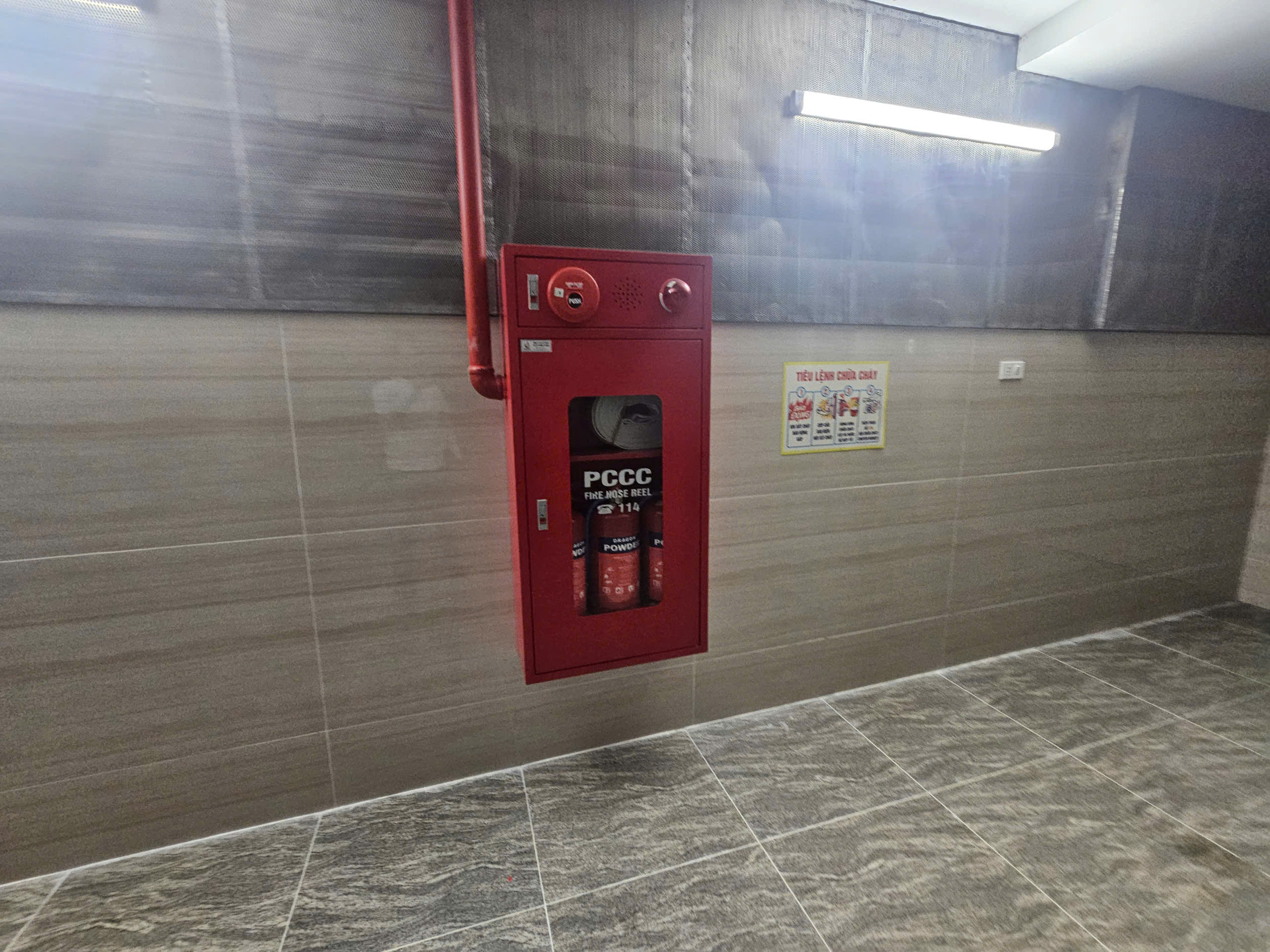 Cho thuê nhà, 86m2- 5.5T, Nguyễn Trường Tộ, Hàng Than, Trấn Vũ -30 tr