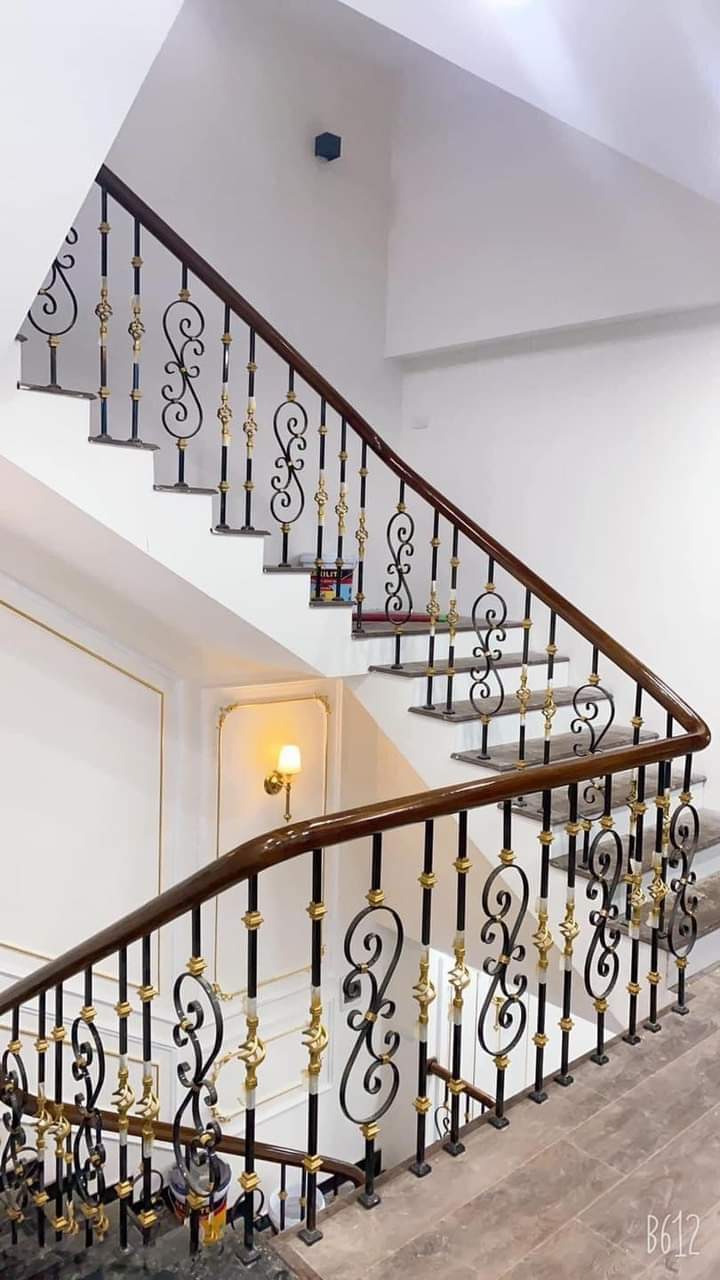 Tôi cho thuê nhà, 95m2- 5T, Hoàng Cầu, La Thành, Đặng Tiến Đông -24 tr