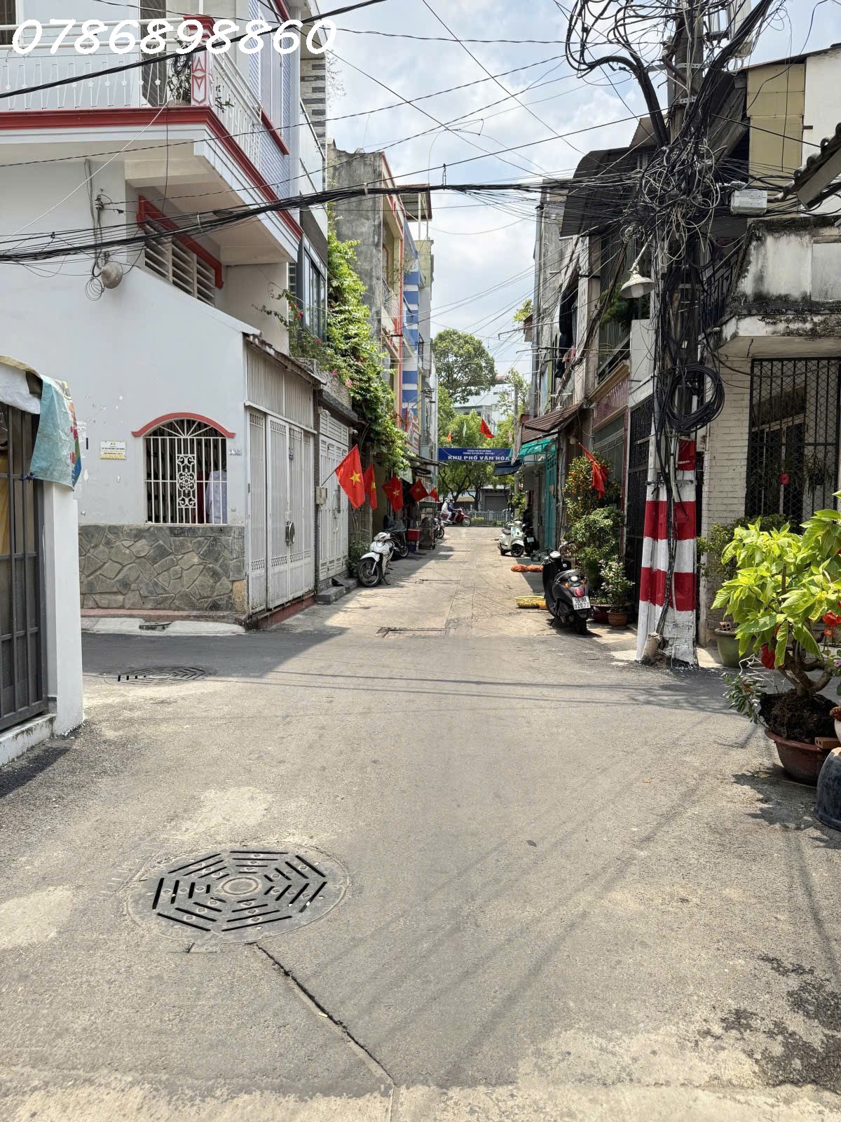 BÁN NHÀ 4 TẦNG BTCT – HẺM XE HƠI 1364 TRƯỜNG SA – PHƯỜNG 3, TÂN BÌNH