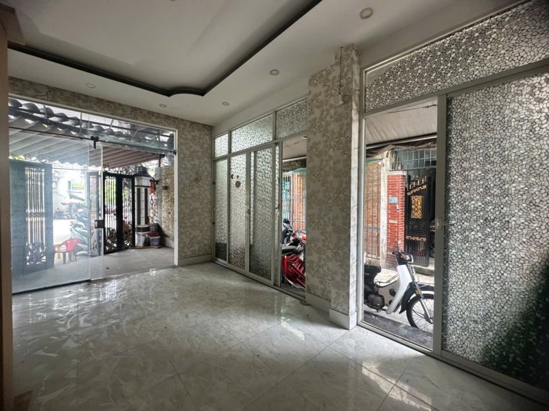 # Lô Góc Mặt Tiền Trần Cao Vân,55m2, 3 tầng Kinh Doanh ĐỈnh, 7.x-4