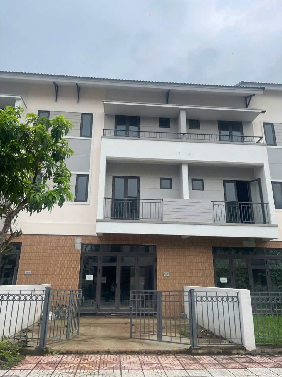 Cắt lỗ 1 căn liền kề 90m² chỉ còn 7,365 tỷ tại Centa City – Mặt tiền 6m, sẵn sàng an cư và đầu tư!-3