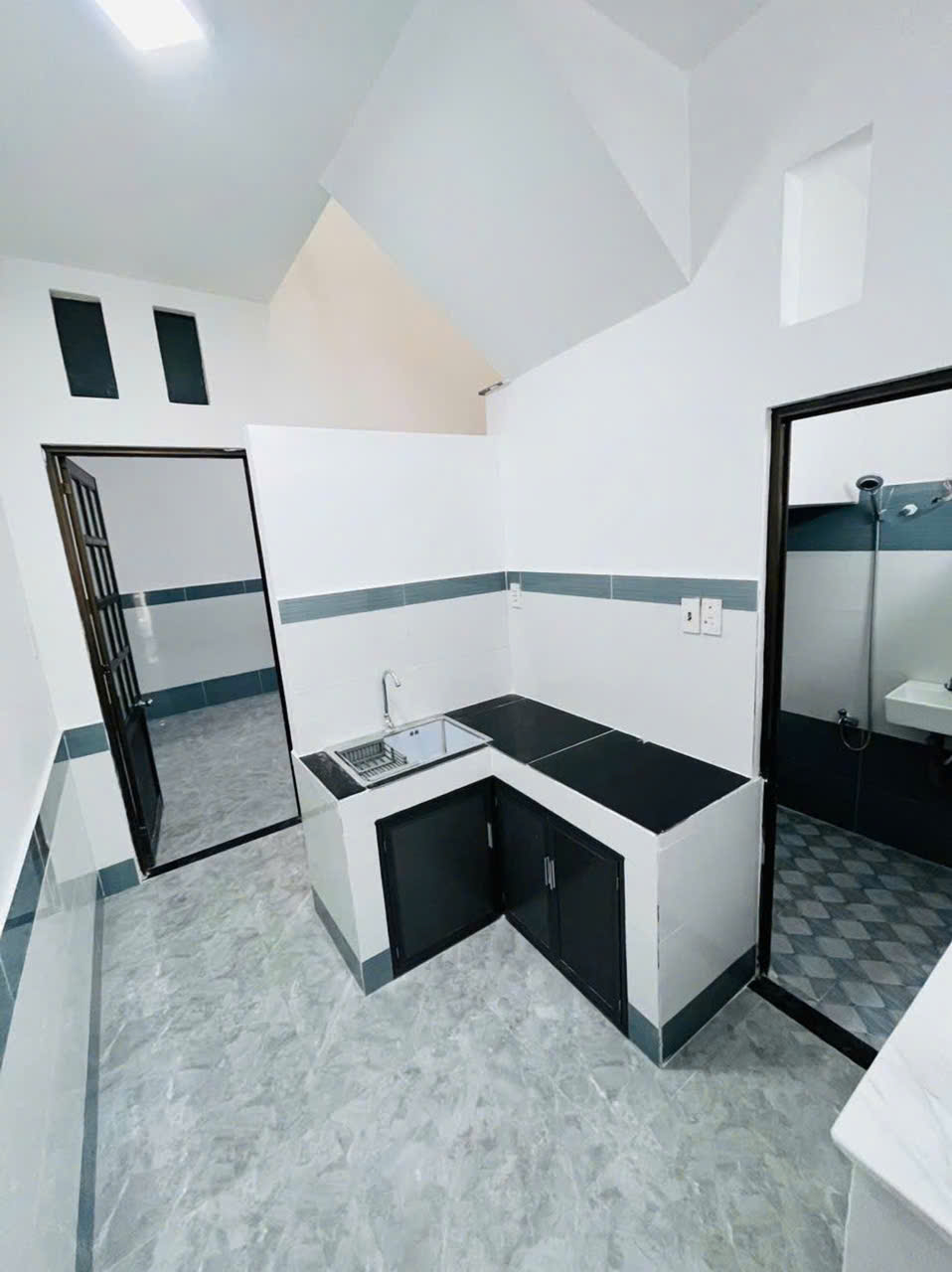 BÁN NHÀ HẺM XE HƠI - ÂU DƯƠNG LÂN QUẬN 8 - 54.4M2 NỞ HẬU - SỔ HOÀN CÔNG ĐỦ - GIÁ 6.38 TỶ-3