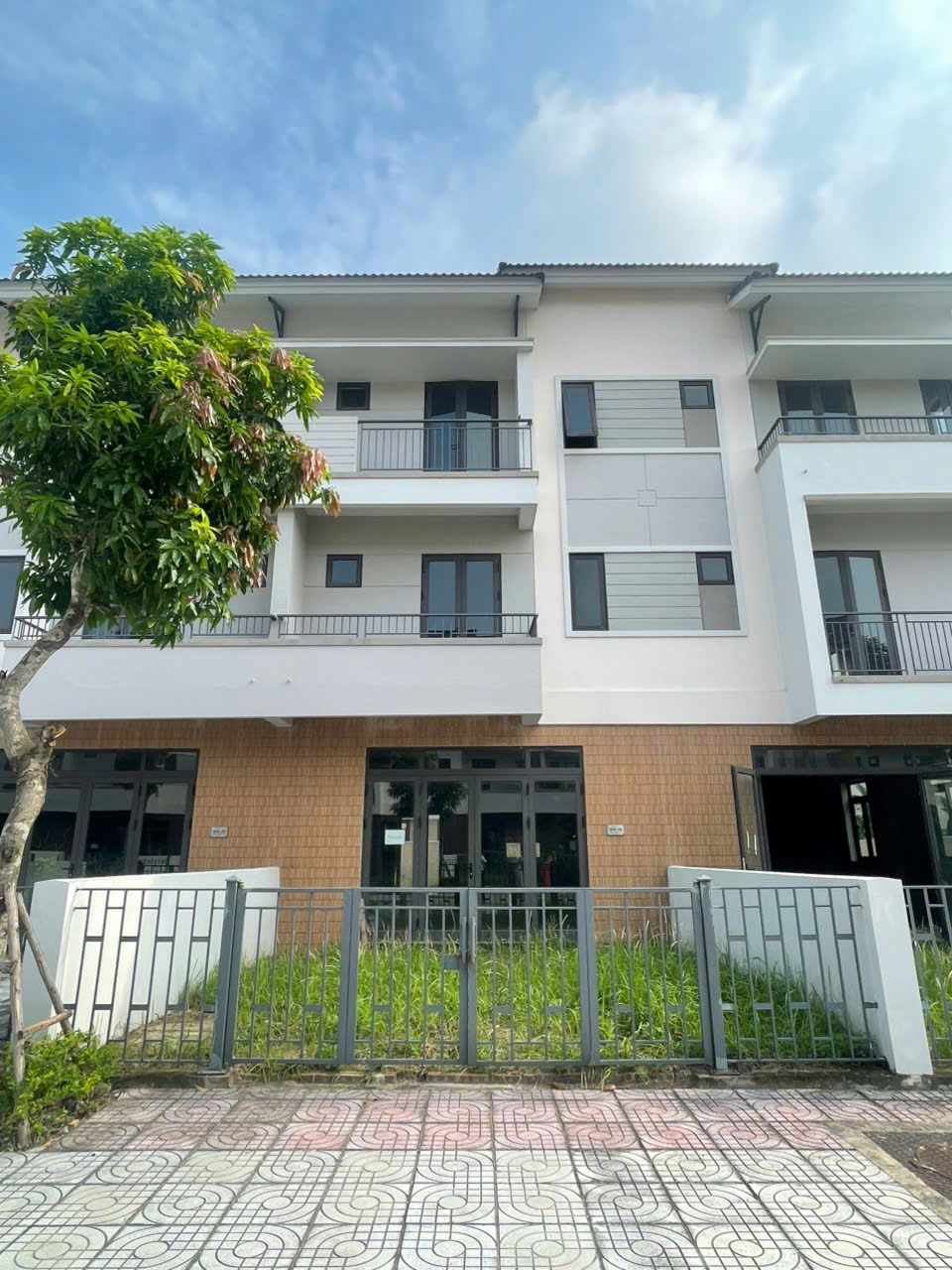 Chỉ 9,255 tỷ sở hữu liền kề mặt phố đi bộ 26m – Mặt tiền 6m, vị trí đẹp, vừa ở vừa kinh doanh!-4