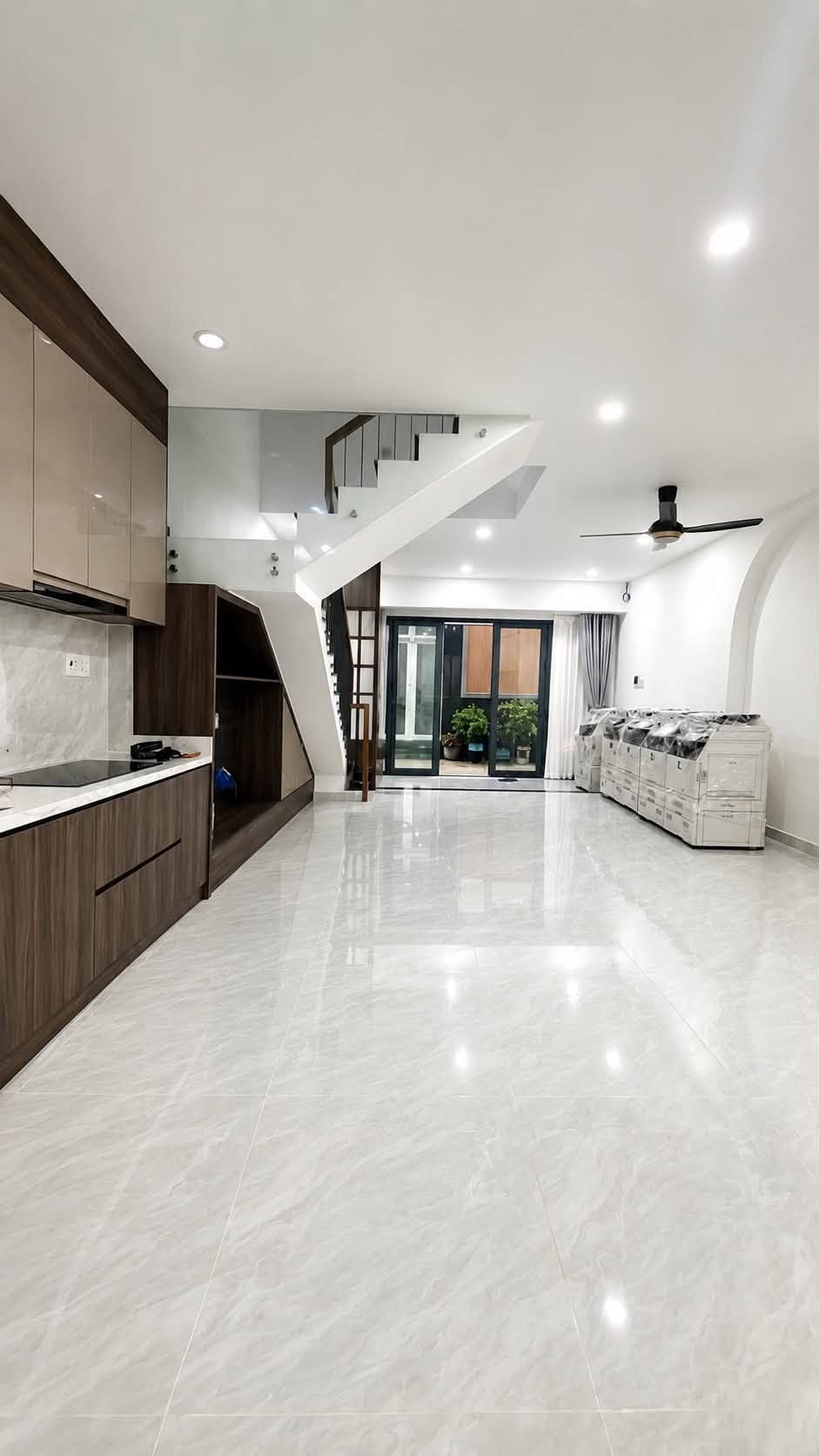 NHÀ 4 TẦNG MỚI - HẺM XE HƠI THÔNG - NGANG 5.5M HIẾM - CẠNH AEON TÂN PHÚ - GIÁ NHỈNH 8 TỶ