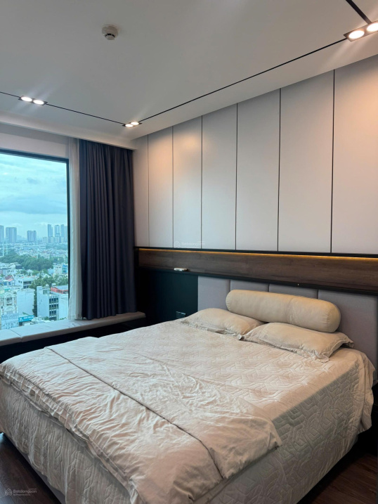  Chính chủ cần bán gấp Duplex hiếm tại Feliz En Vista - 103m2, full nội thất cao cấp