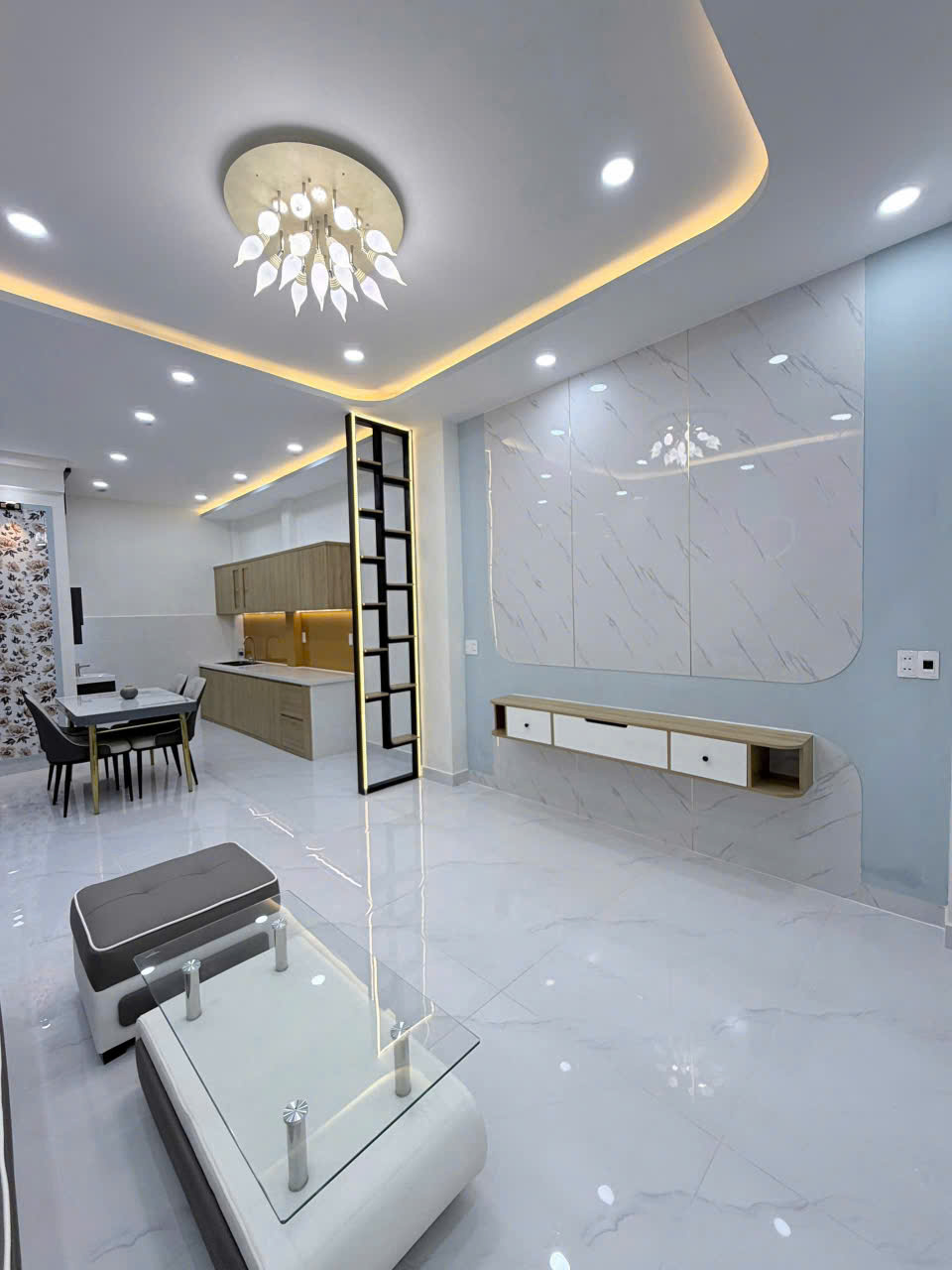 Siêu phẩm mới ở ngay Nguyễn Súy Tân Quý gần chợ Tân Hương 36m2 ,2 Tầng 4 tỷ350-3