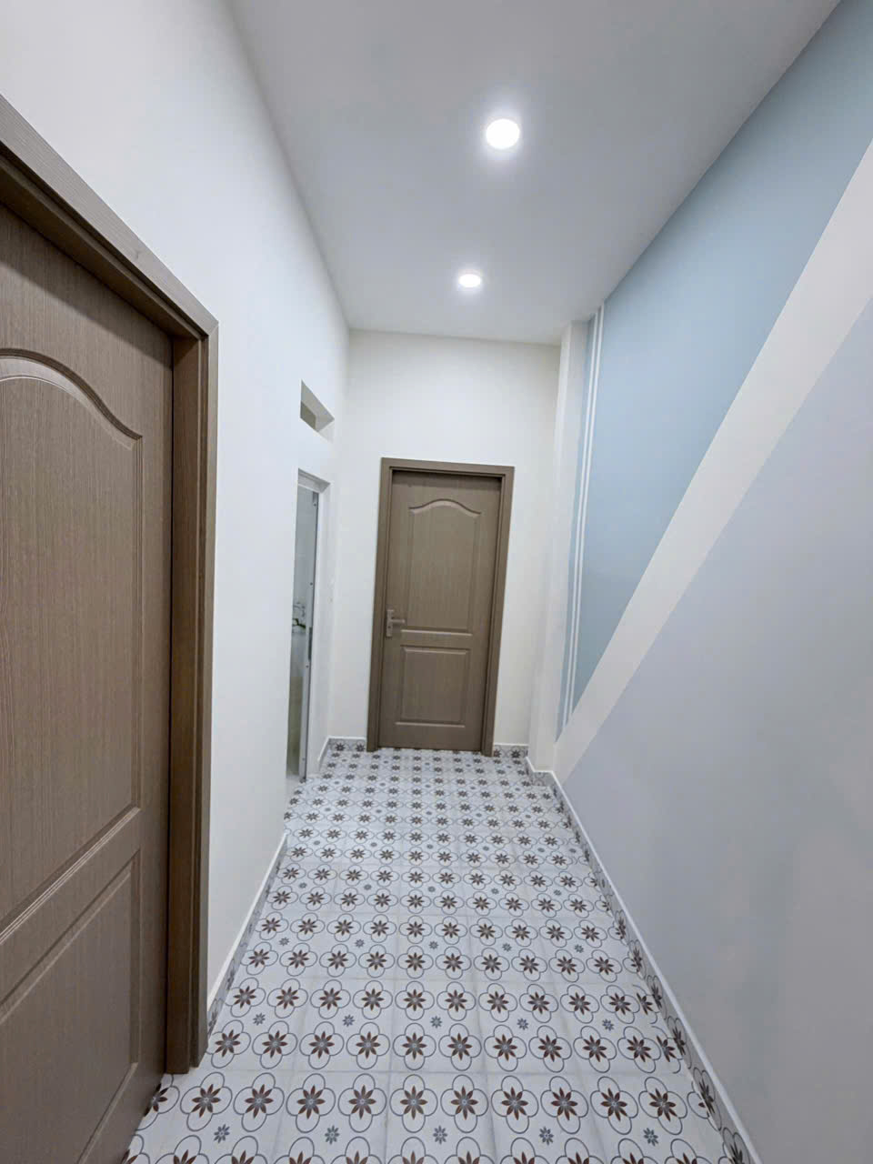 Siêu phẩm mới ở ngay Nguyễn Súy Tân Quý gần chợ Tân Hương 36m2 ,2 Tầng 4 tỷ350-4