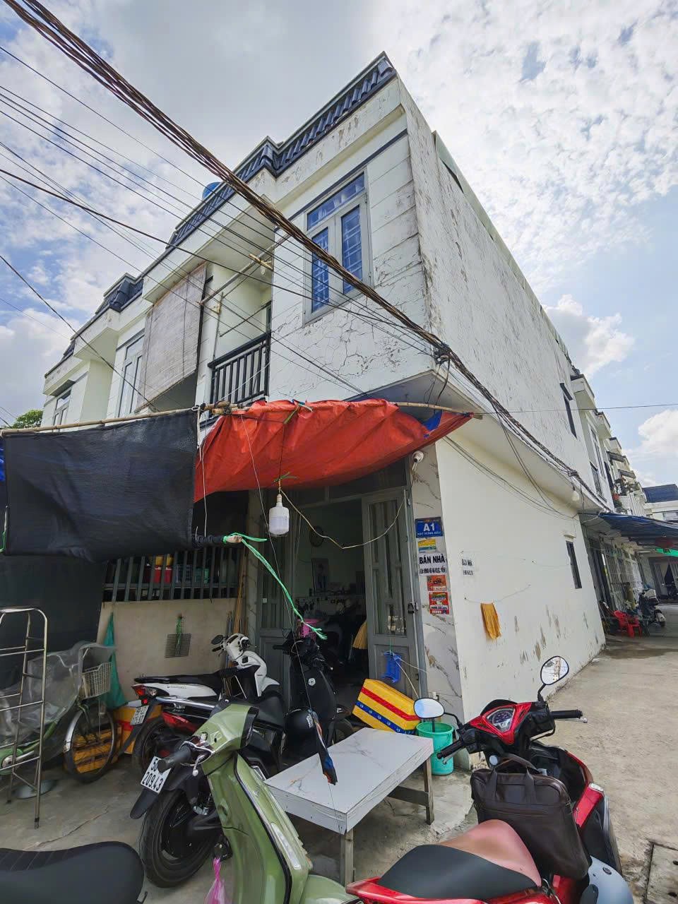 NHÀ ĐẸP- GIÁ TỐT CHÍNH CHỦ Cần Bán Căn Nhà A1 KĐT Rừng Dầu, Xã Mỹ Hạnh Bắc, Đức Hòa, Long An-4