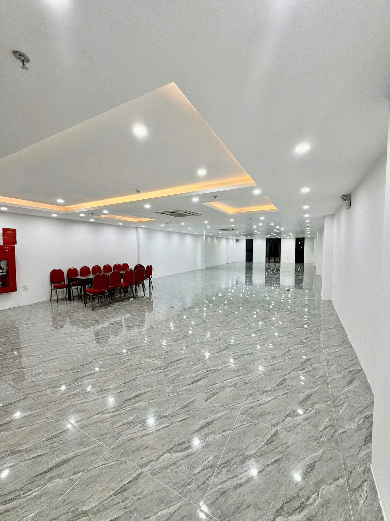 Cho thuê nhà, Xã Đàn, Ô Chợ Dừa, Nguyễn Lương Bằng; 186m2* 1T -31 tr