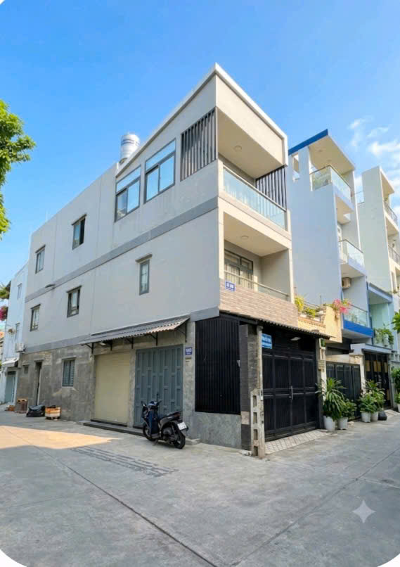 Vườn  Lài Tân  Phú  Căn  Góc 3 Tầng  Hẻm  8m  Xe  Tải  Trành Dòng Tiền  35 Tr/Th Nhỉnh 8 Tỷ