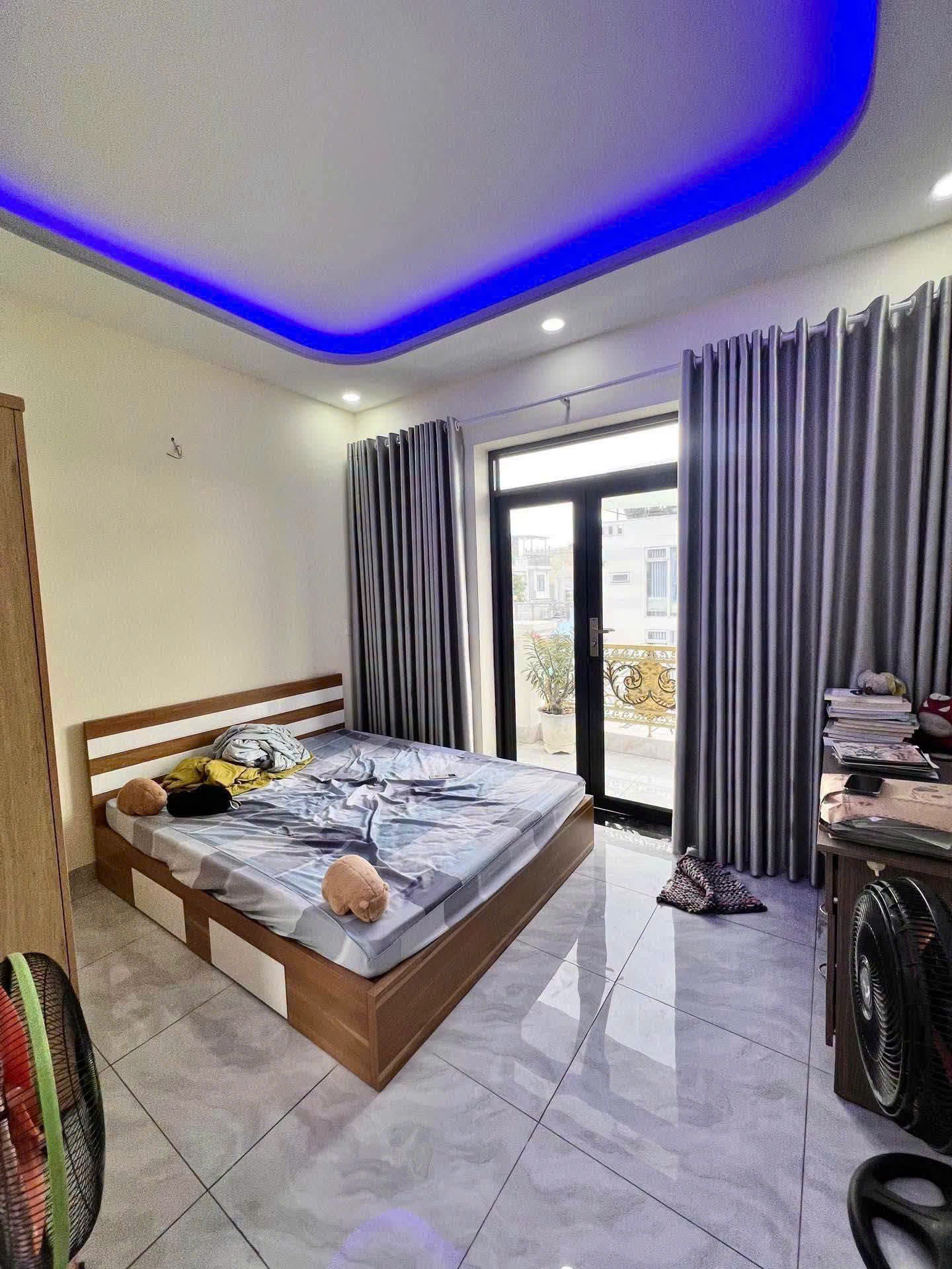 Vườn  Lài Tân  Phú  Căn  Góc 3 Tầng  Hẻm  8m  Xe  Tải  Trành Dòng Tiền  35 Tr/Th Nhỉnh 8 Tỷ-4