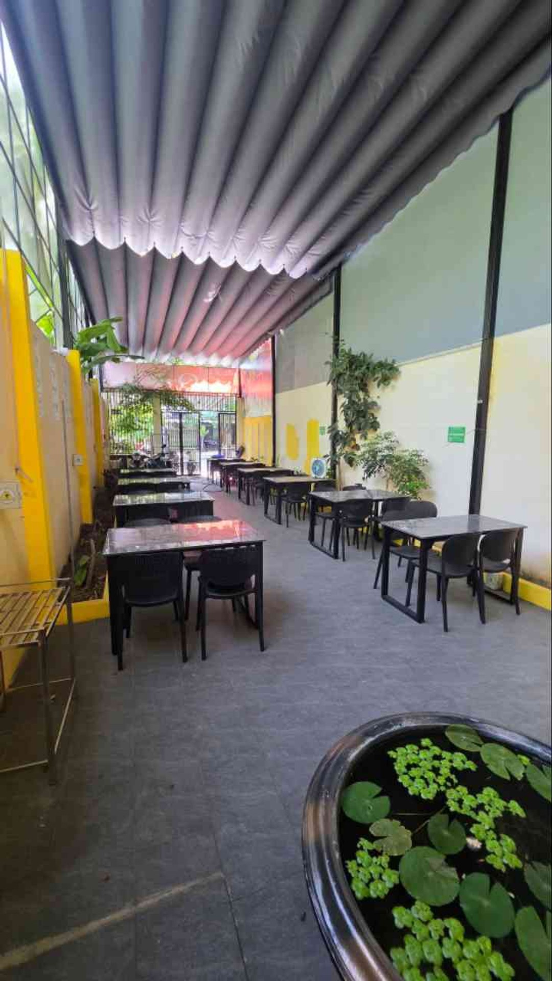 Bán Nhà Hàng Mặt Phố Dương Vân Nga 100m², Giá Chỉ 10.7 Tỷ, Gần Sông Hàn-1